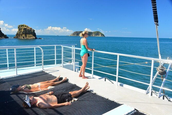 catamaran-adventure-from-manuel-antonio