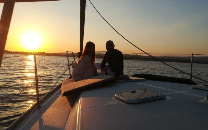 catania-guided-sunset-sailing-trip-with-aperitif-prosecco