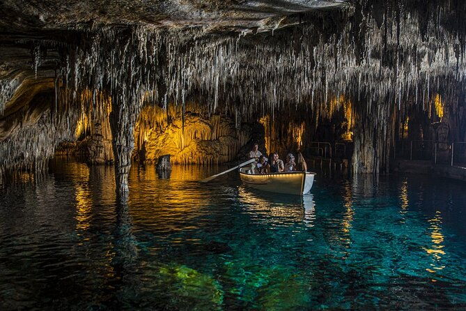 caves-drach-tour-return-transfer-from-cala-dor-calas-mallorca