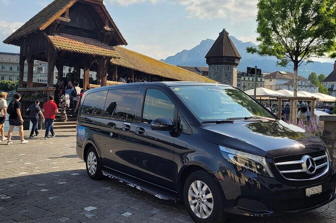 center-taxi-limousine-service