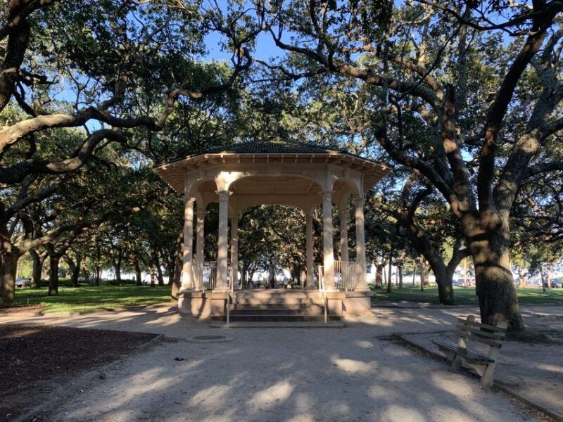 charleston-historical-walking-tour-with-storytelling