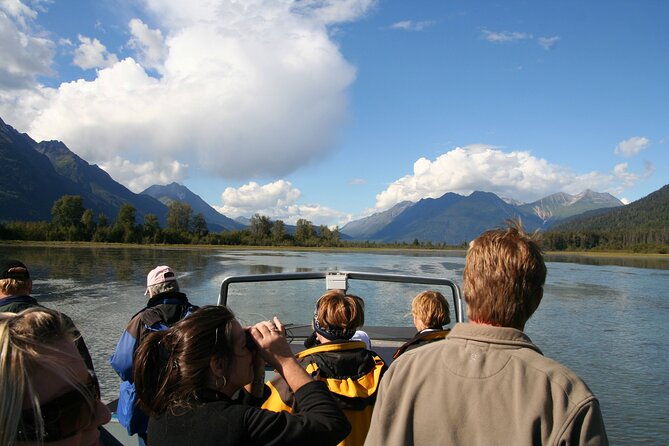 chilkat-river-jet-boat-adventure-in-haines