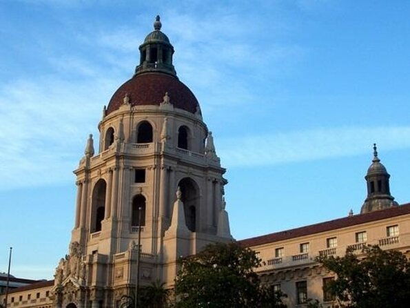 christmas-market-in-americana-or-charming-old-pasadena-private-photo-tour