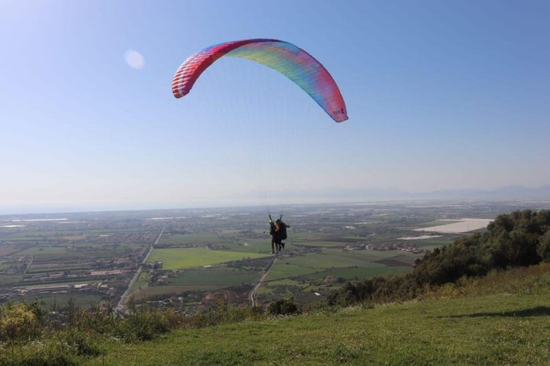 cilento-tandem-paragliding-flight-over-capaccio-paestum