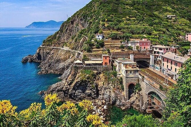 cinque-terre-small-group-full-day-vip-experience-from-florence