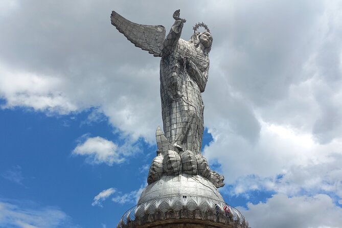 city-tour-food-market-statue-of-the-panecillo-entrance-fees