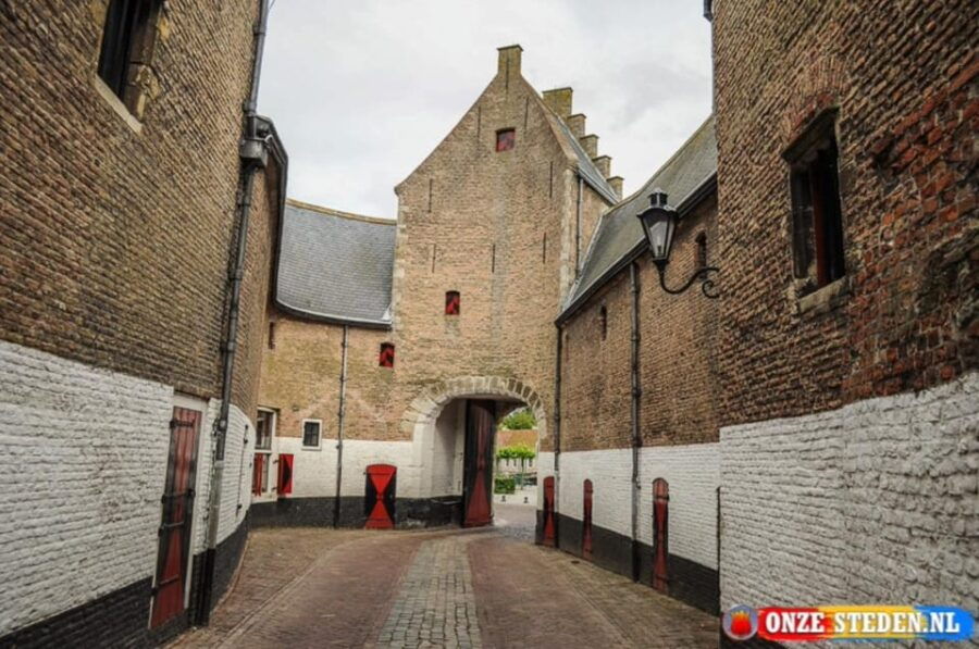 citytour-duistere-kant-van-zierikzee-nl-en-prive-tour