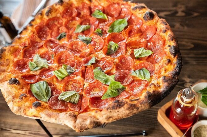 classic-chicago-food-lovers-tour-in-river-north