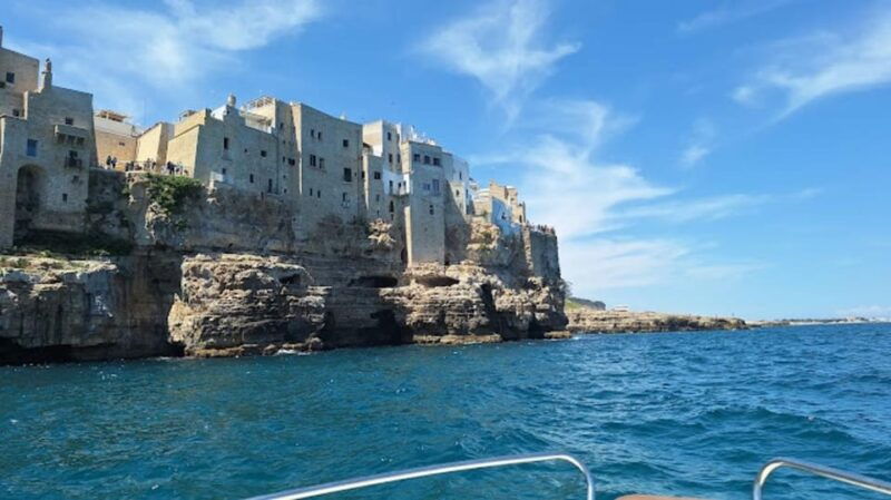 coast-and-caves-of-polignanoboat-toursdrinksswimmingmusic-and-fun