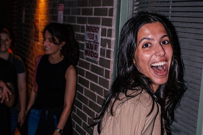 cocktail-caravan-fishtown-walking-bar-tour