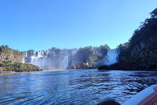 complete-adventure-through-iguacu-park-bird-park-and-boat-tour