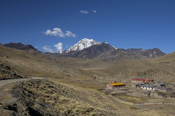 condoriri-mountain-range-and-lagoons-full-day-trekking-spanish-guide