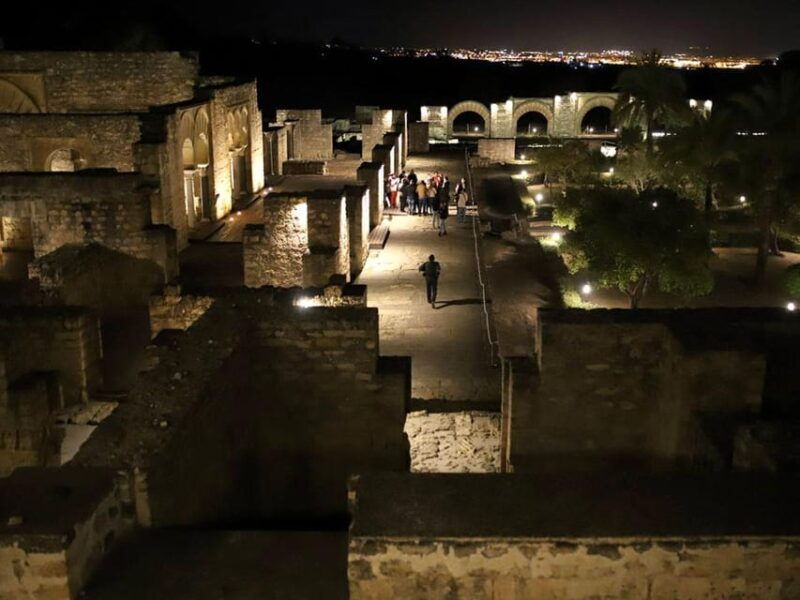 cordoba-guided-tour-of-medina-azahara-at-night