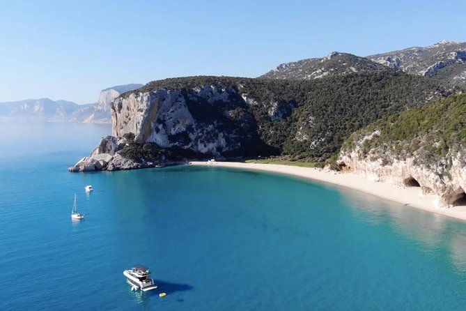 daily-sailing-tours-to-discover-ogliastra-wonders