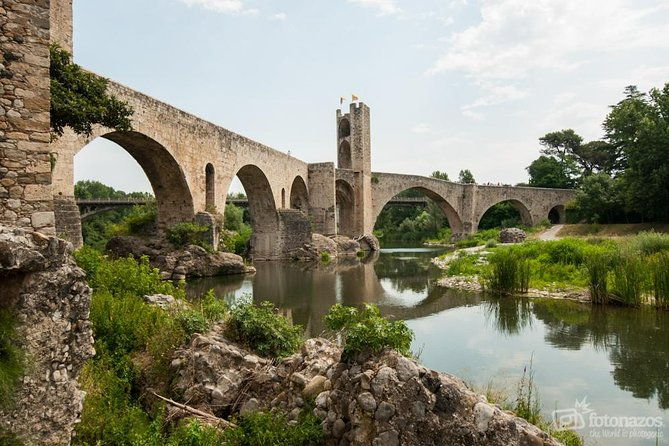 dali-besalu-garrotxa-small-group