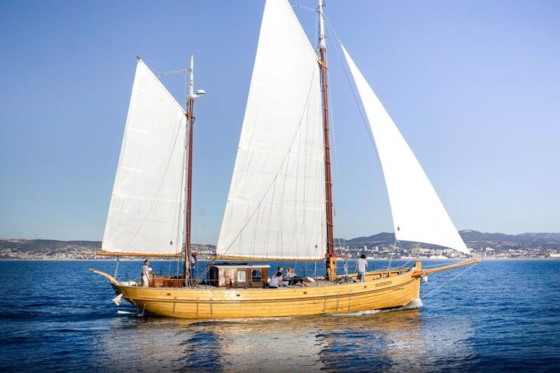 day-sail-in-the-heart-of-the-calanques-with-lunch