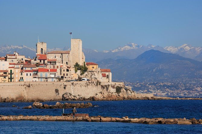day-trip-nice-to-antibes-along-the-sea-by-electric-bike