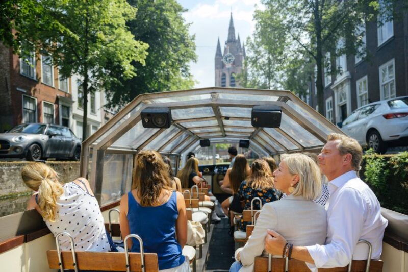delft-canal-cruise-with-guided-commentary