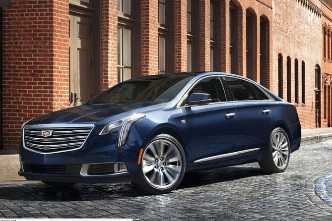 departure-private-transfer-dowtown-dallas-to-dallas-airport-dal-luxury-vehicle