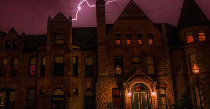 detroit-ghosts-and-spirits-haunted-walking-tour