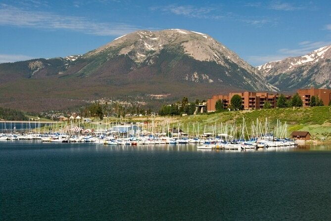 dillon-marina-shopping-tour-private-transportation-service