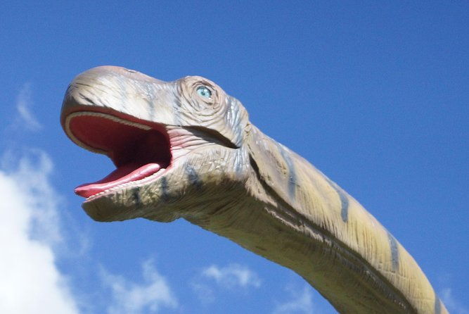 dino-park-blue-river-resort-in-rincon-de-la-vieja-from-liberia