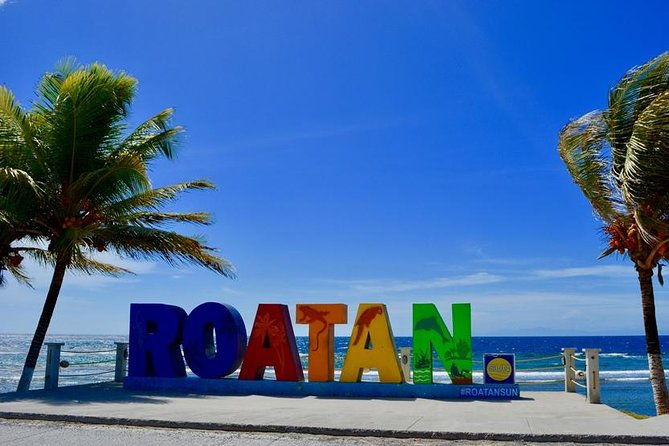 discover-roatan-visiting-the-different-cultural-villages-of-roatan