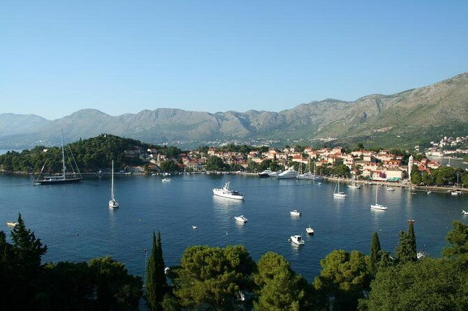 dubrovnik-private-shore-excursion-dubrovnik-old-town-konavle-valley-and-sivi-soko-viewpoint