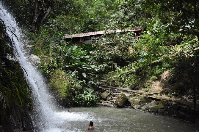 easy-half-day-hike-to-gorgeous-waterfalls-in-minca