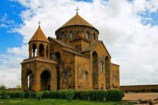 ejmiadzin-st-ripsimest-gayanecathedralzvartnots
