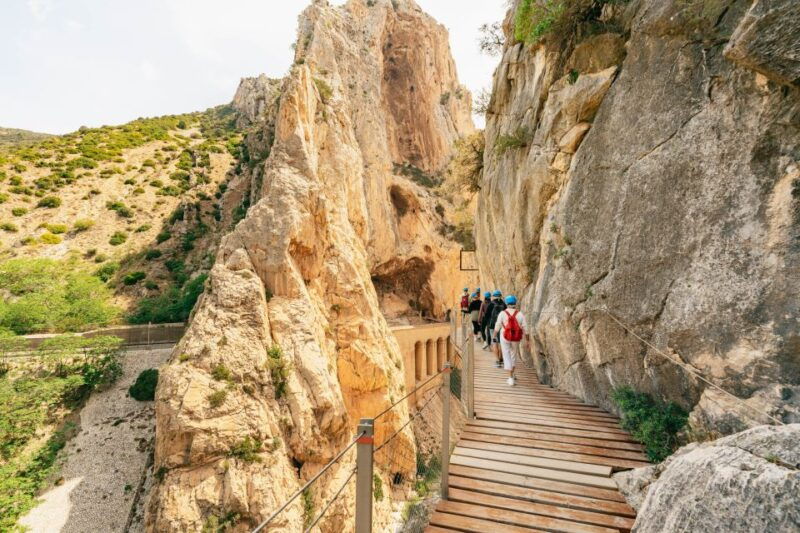 el-chorro-caminito-del-rey-guided-tour-with-shuttle-bus