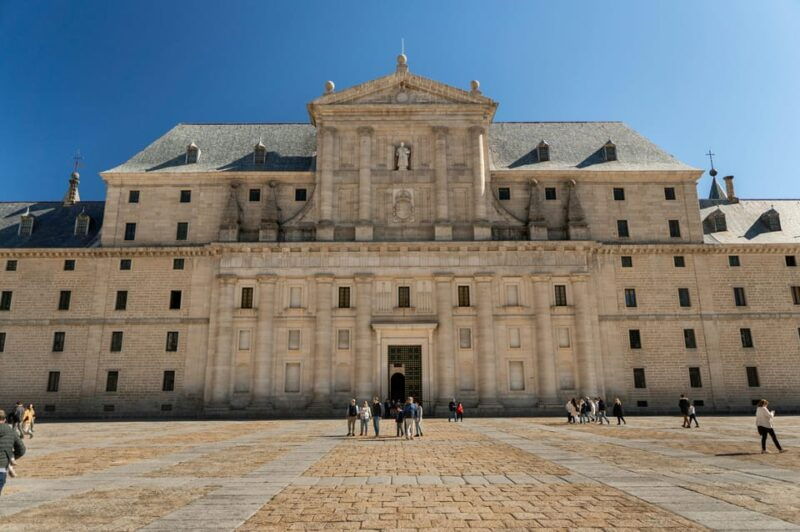 escorial-monastery-valley-of-the-fallen-trip-from-madrid