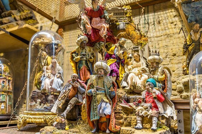 explore-the-nativity-scene-market-with-a-personal-tour-guide