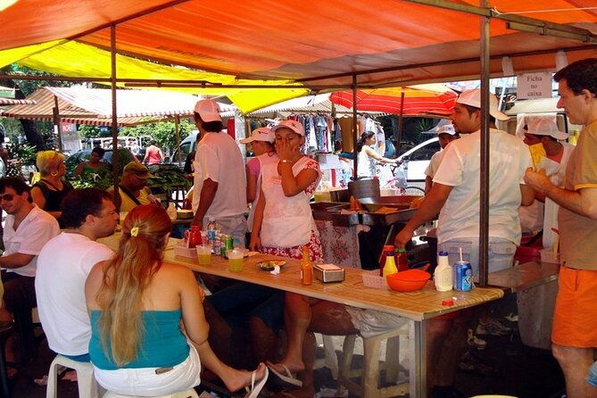 farmers-market-and-local-street-food