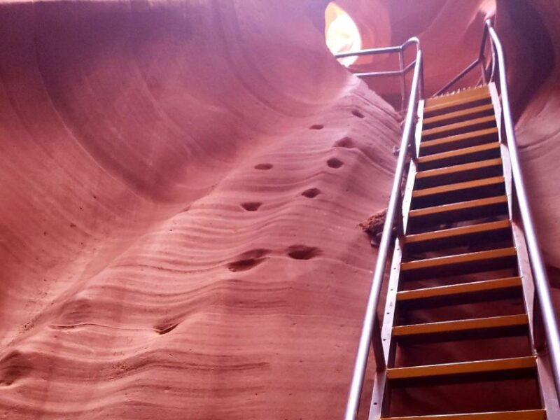 flagstaff-sedona-lower-antelope-canyon-day-trip