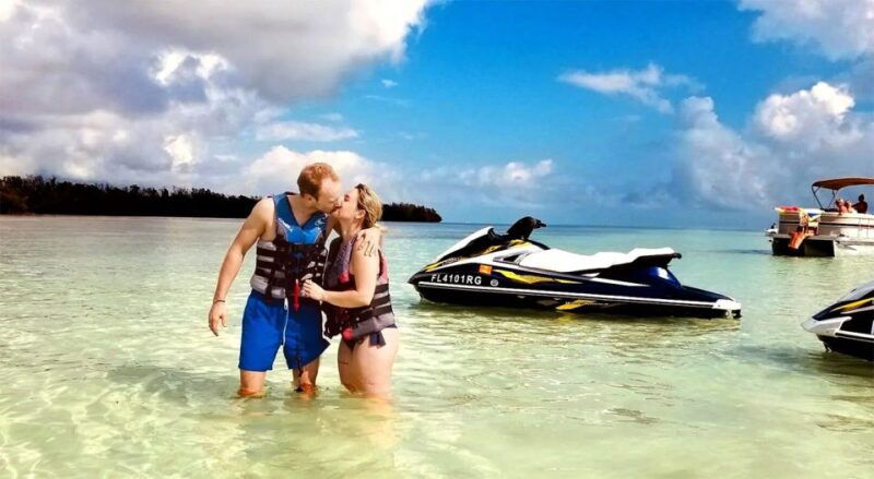 fort-walton-beach-explore-private-islands-on-jet-skis
