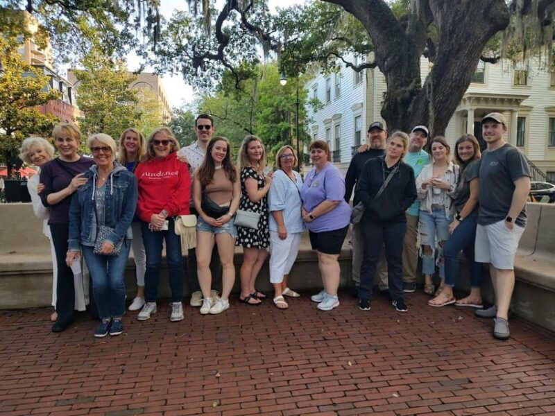 fraidy-cat-ghost-tour-family-fun-in-haunted-savannah
