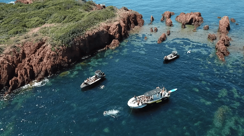 frejus-sea-and-creeks-boat-tour-with-snorkeling-and-drinks