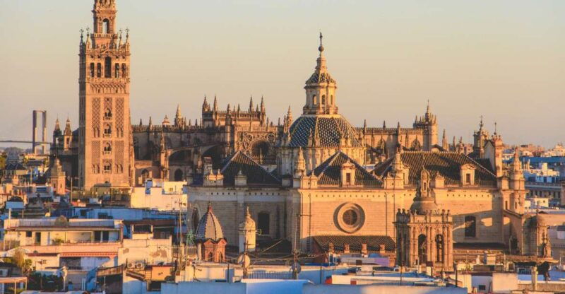from-cadiz-private-day-tour-of-sevilles-famous-landmarks
