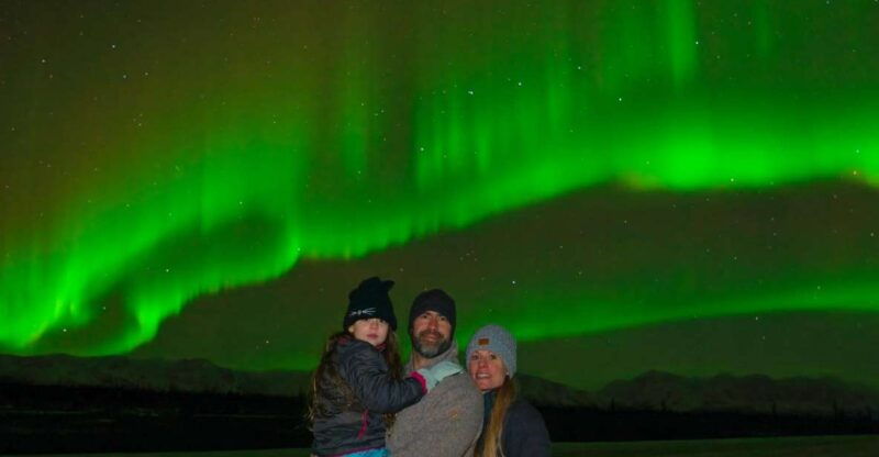 from-fairbanks-northern-lights-aurora-tour-with-photography