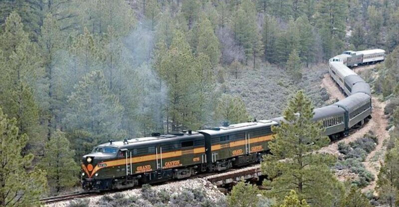 from-flagstaff-grand-canyon-railroad-full-day-guided-tour