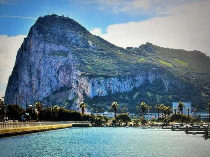 from-la-cala-marbella-estepona-vip-gibraltar-tour-with-monkey-rock-shopping