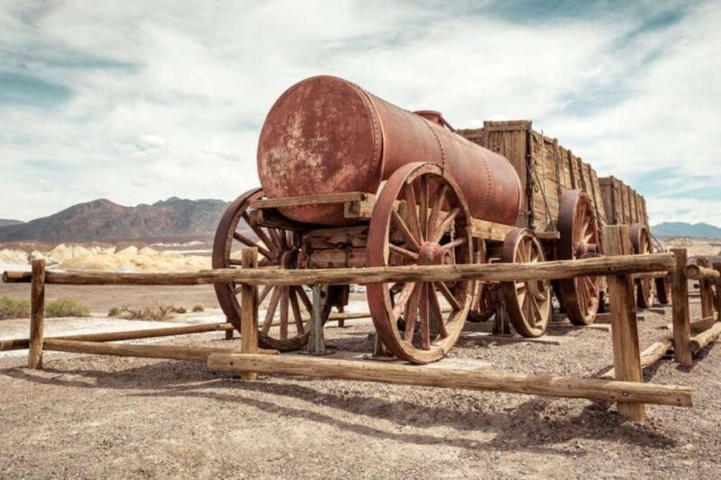 from-las-vegas-full-day-guided-tour-of-death-valley
