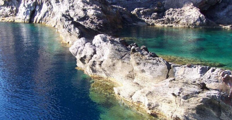 from-lipari-boat-tour-to-vulcano-island