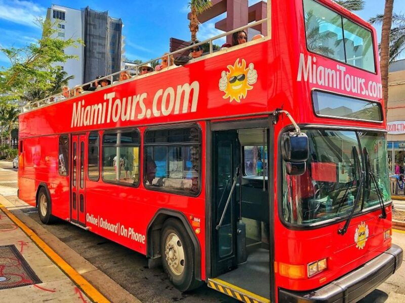 from-miami-everglades-wildlife-show-airboat-bus-transfer