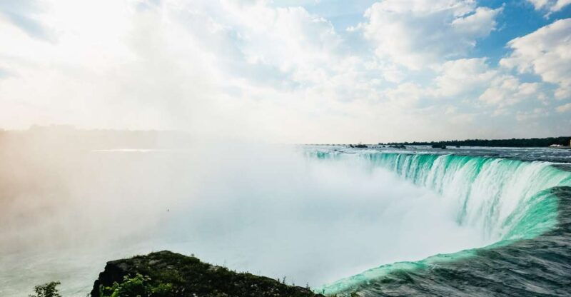 from-nyc-niagara-falls-with-outlet-shopping-2-day-tour