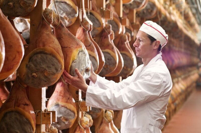 from-parma-parmigiano-and-parma-ham-guided-food-tour