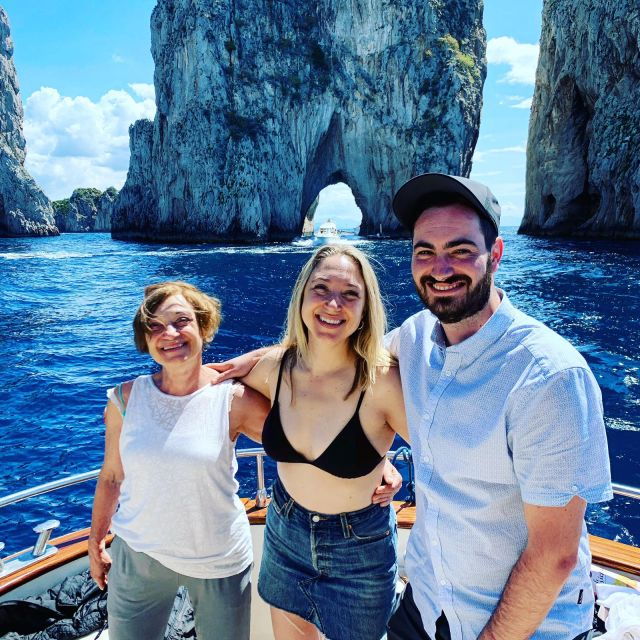 from-sorrento-full-day-boat-tour-to-capri-with-drinks
