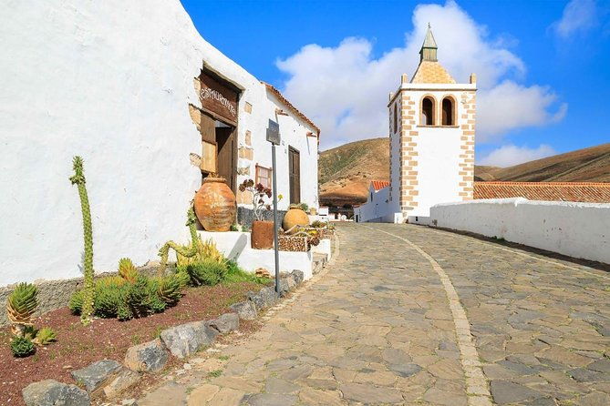 fuerteventura-villages-caves-and-farm-tour-with-lunch-from-north