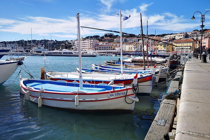 full-day-aix-en-provence-cassis-and-marseille